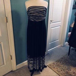 CHICOS STRAPLESS DRESS